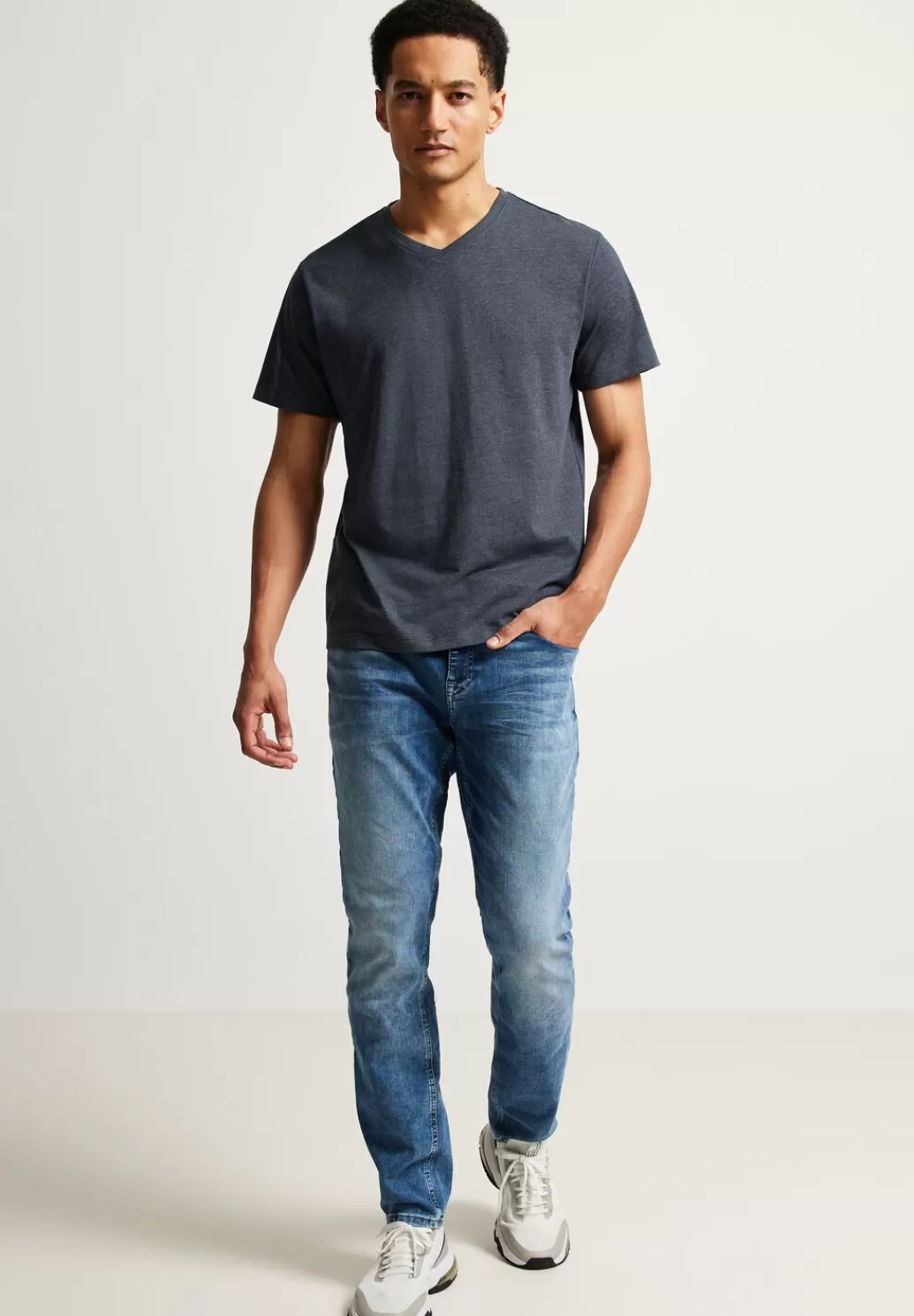 Street One Basic V-Neck T-Shirt^Herren T-Shirts & Polos